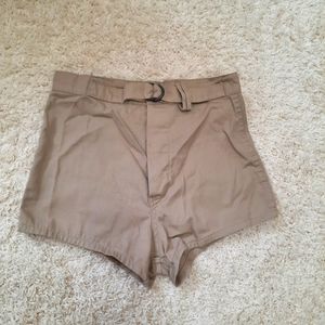 SIZE 30 FEMALE JUNIOR KHAKI HIGH-WAISTED SHORTS